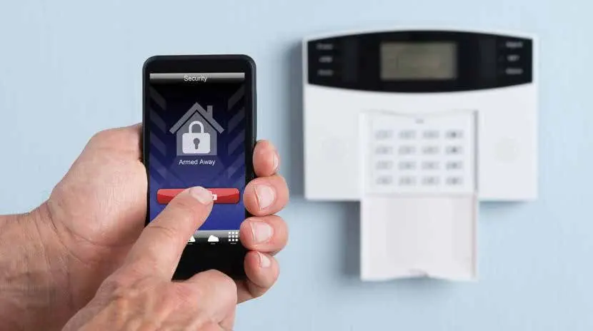 Alarm system controlled from a phone app