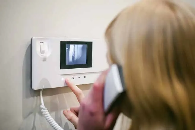 Video Intercom for Villas and Residential Buildings in the UAE